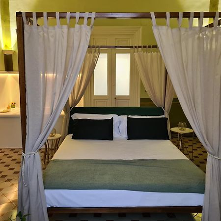 Toscano Palace Luxury Rooms Κατάνια Εξωτερικό φωτογραφία