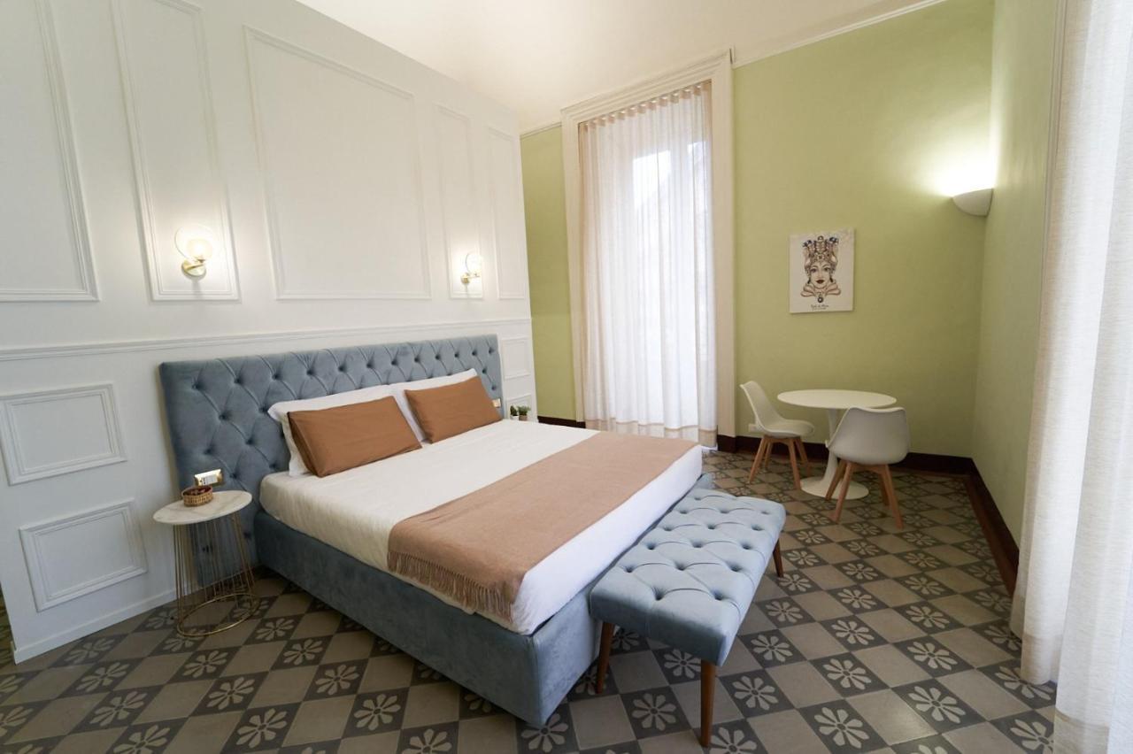 Toscano Palace Luxury Rooms Κατάνια Εξωτερικό φωτογραφία