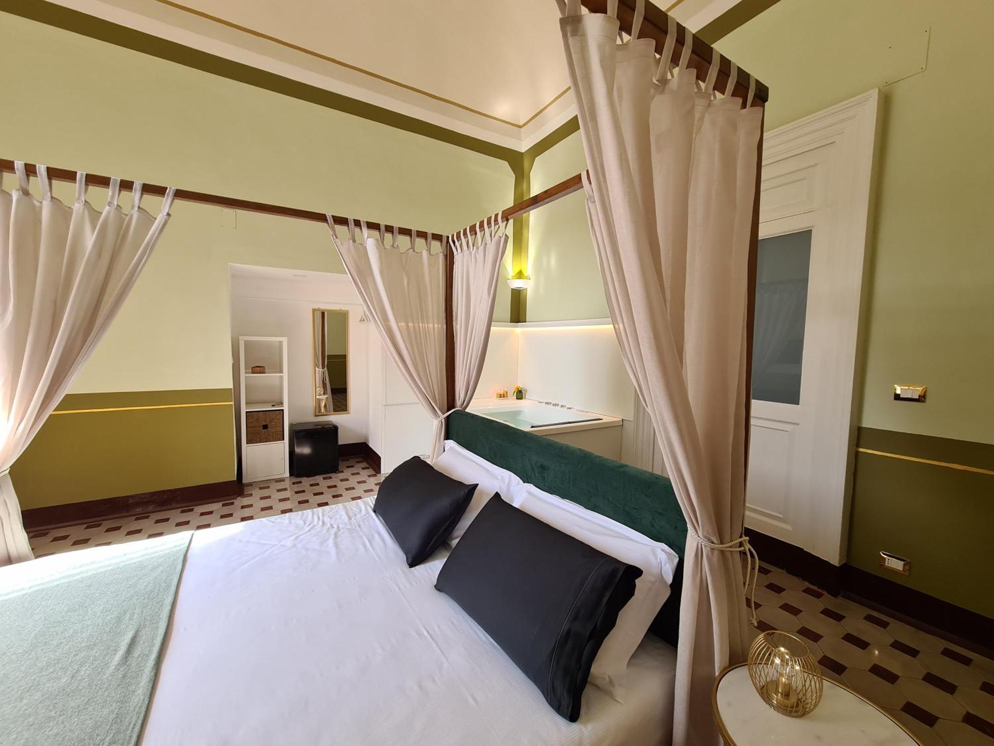 Toscano Palace Luxury Rooms Κατάνια Εξωτερικό φωτογραφία