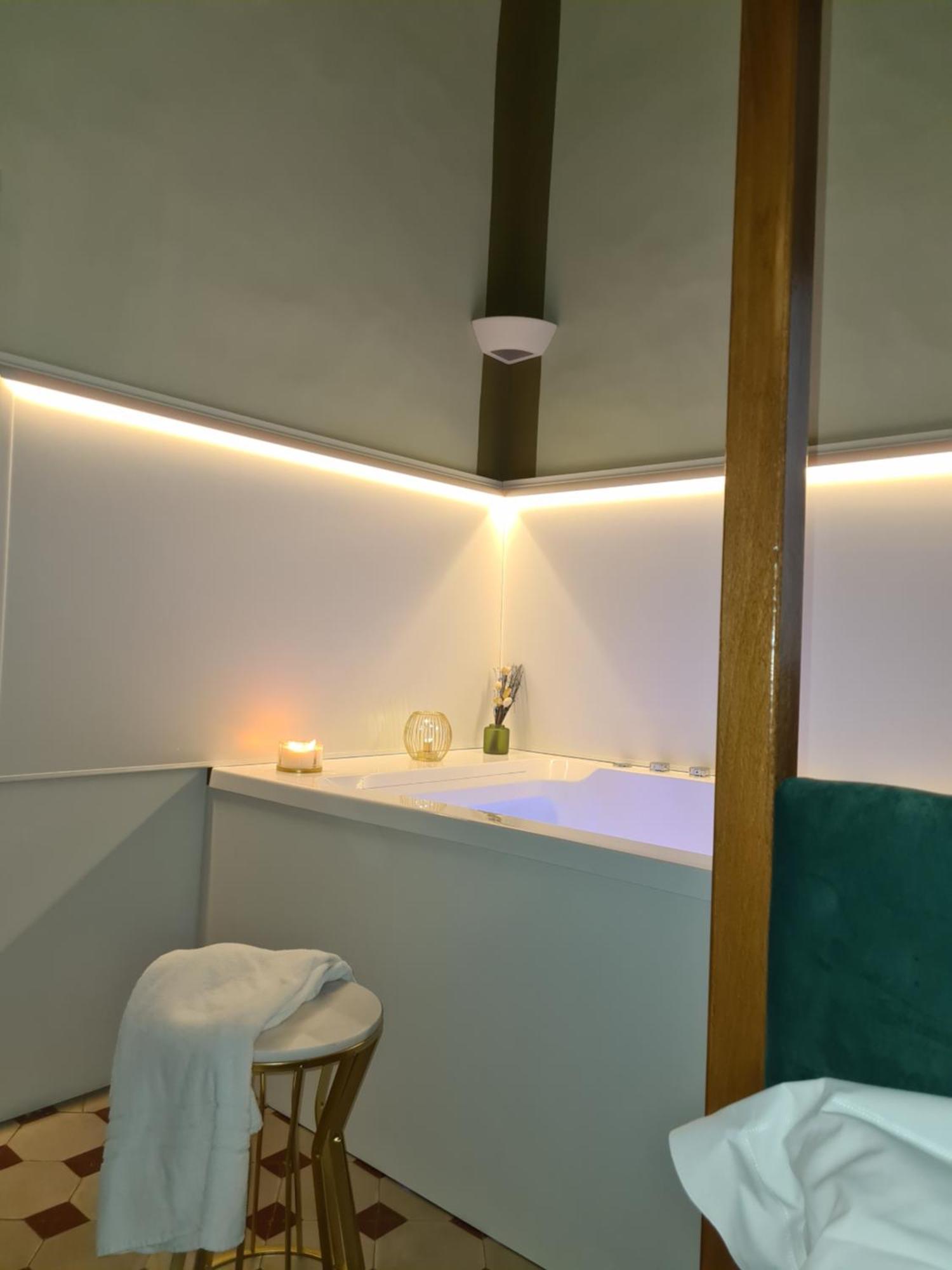 Toscano Palace Luxury Rooms Κατάνια Εξωτερικό φωτογραφία