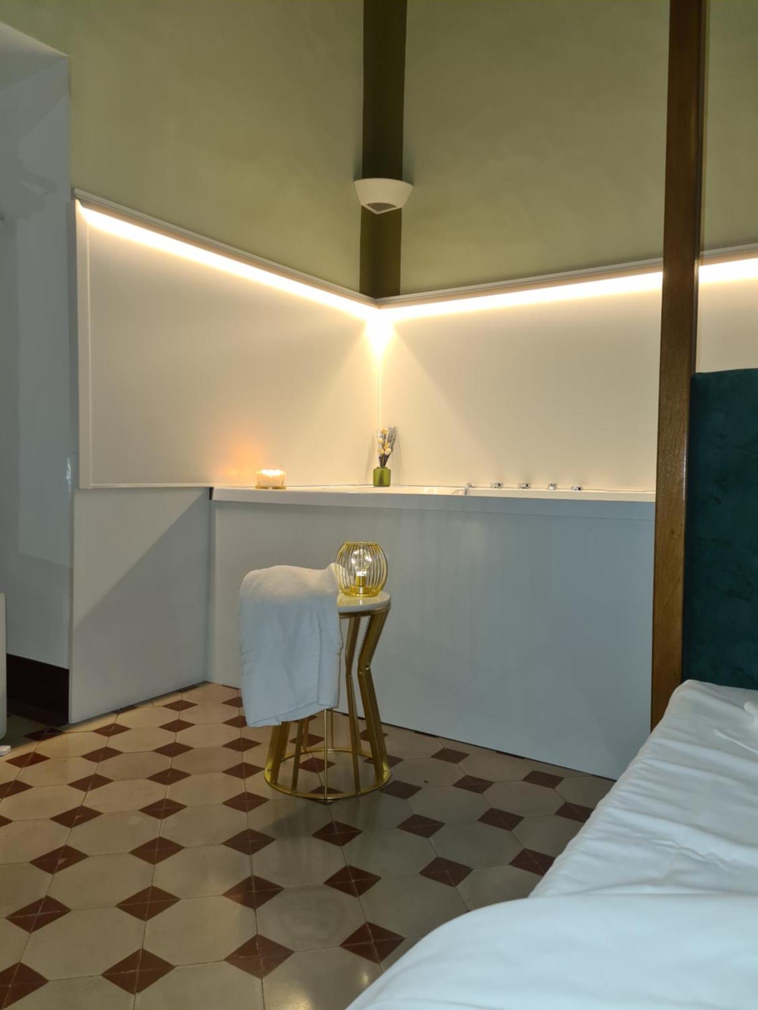 Toscano Palace Luxury Rooms Κατάνια Εξωτερικό φωτογραφία